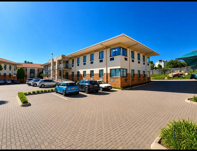 170M² OFFICE TO LET IN BRYANSTON